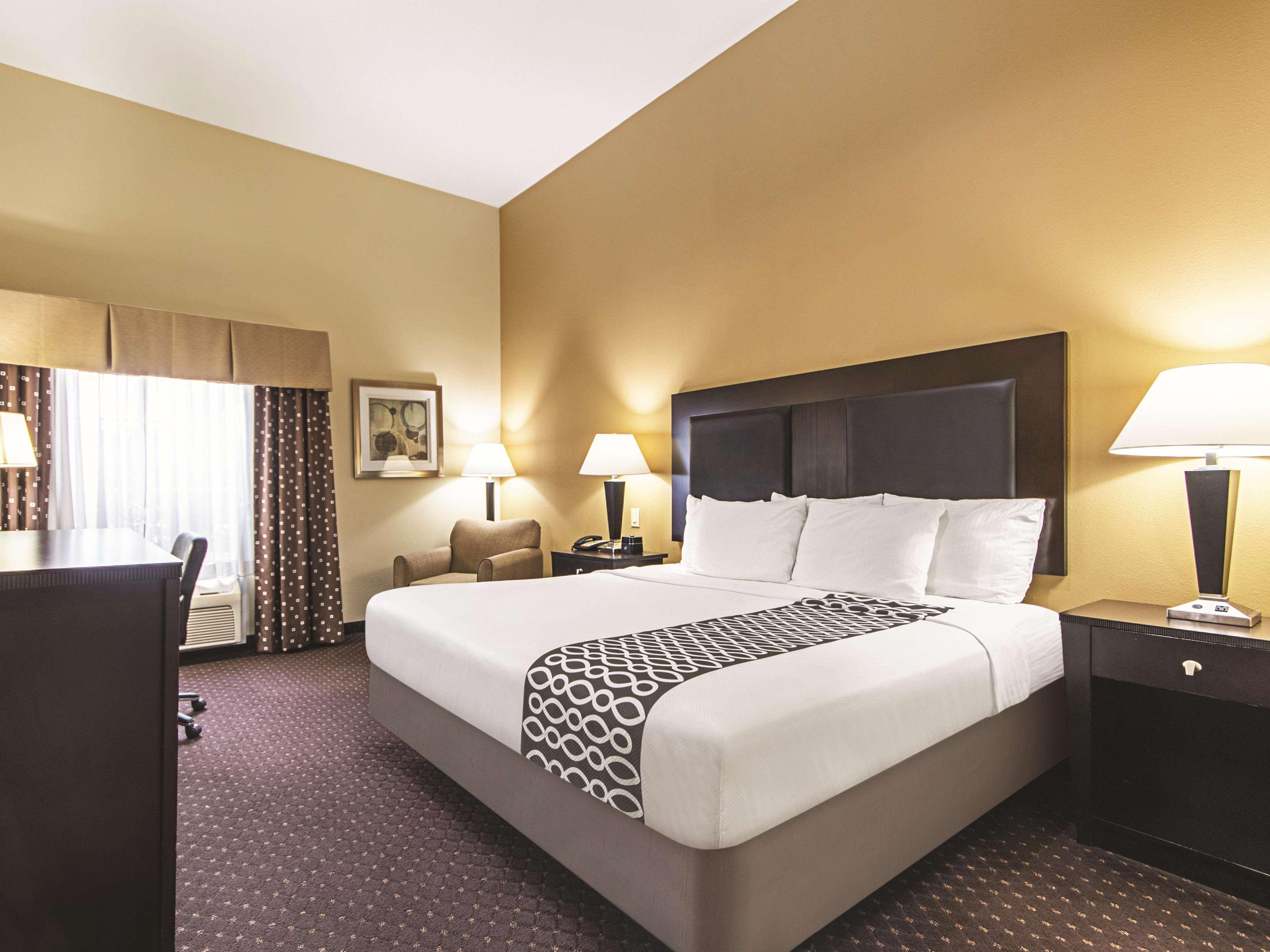 La Quinta By Wyndham Houston New Caney Экстерьер фото