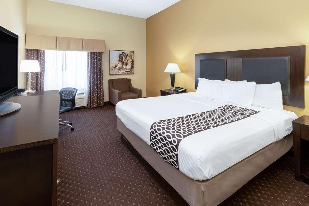 La Quinta By Wyndham Houston New Caney Номер фото