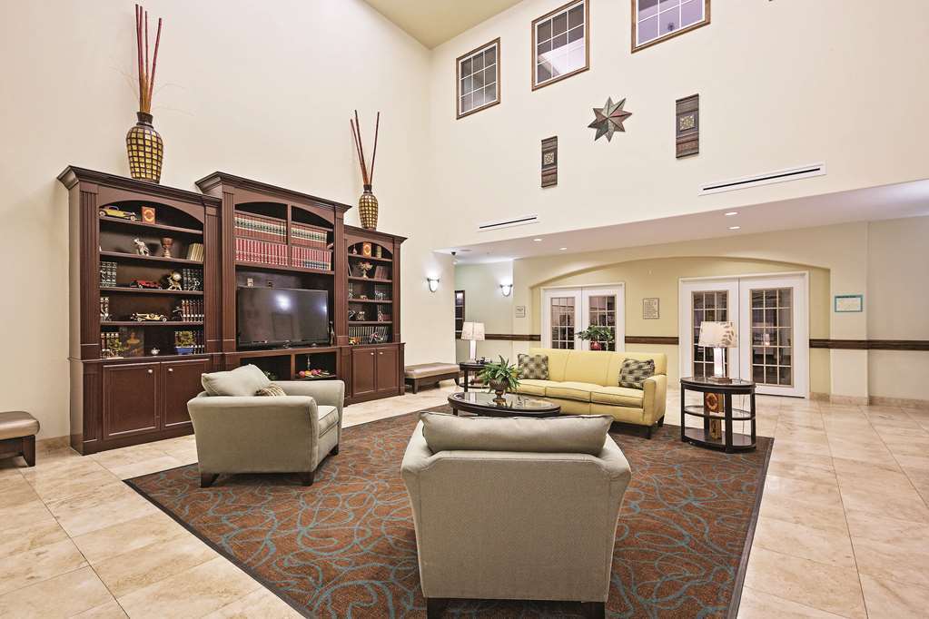 La Quinta By Wyndham Houston New Caney Интерьер фото