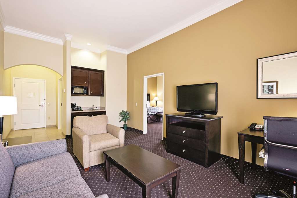 La Quinta By Wyndham Houston New Caney Номер фото
