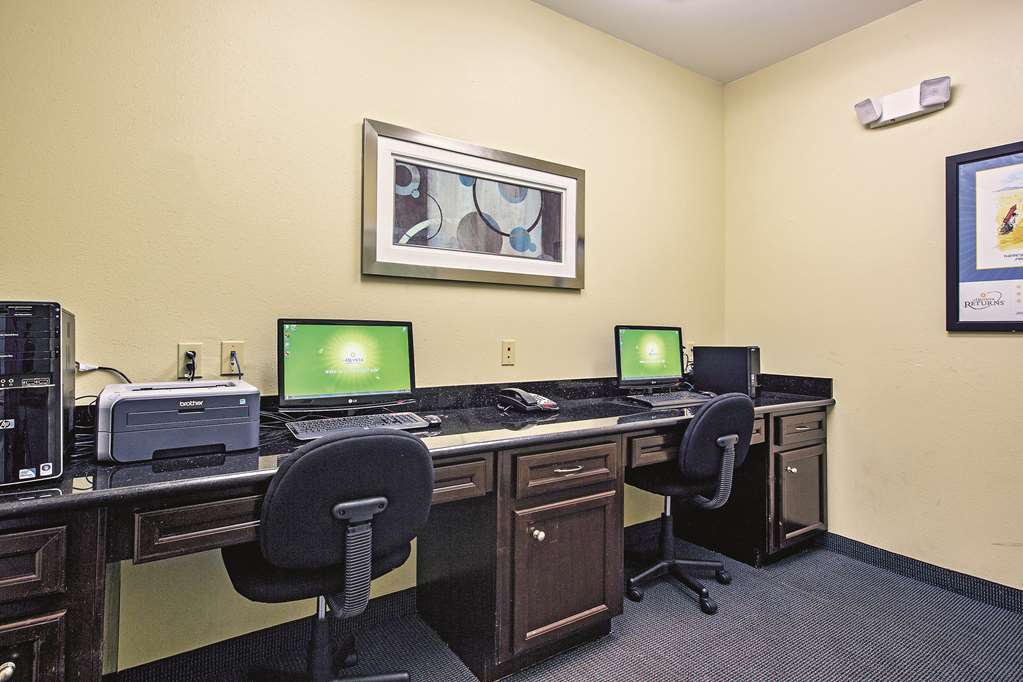 La Quinta By Wyndham Houston New Caney Удобства фото